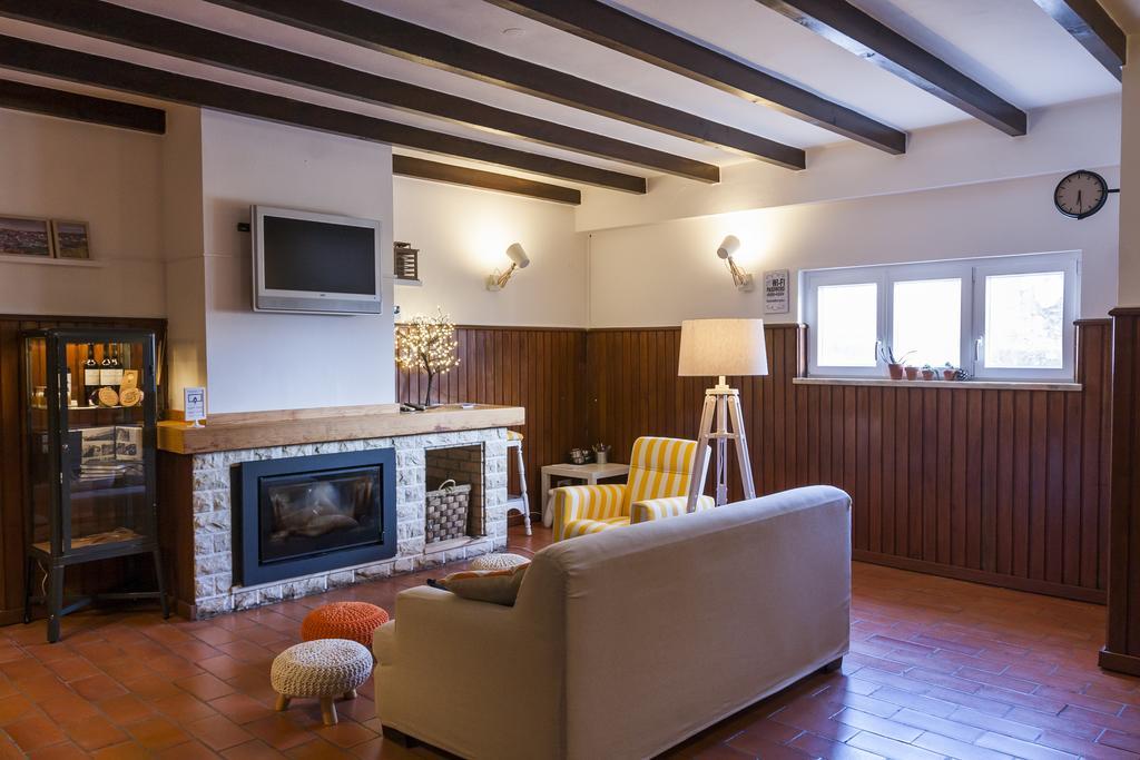 Homemoel Local Accomodation Al Сан-Педру-де-Моэл Экстерьер фото